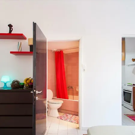 3rd Floor Next To The Beachfront * Heraklion (Crete)