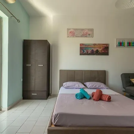 3rd Floor Next To The Beachfront Heraklion (Crete)